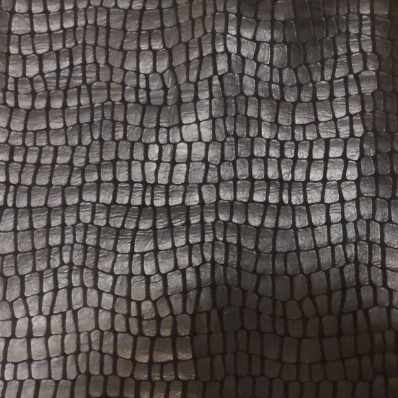 Anne Klein Women's Faux Leather Brooklyn Heights Skirt  Size 4 - Picture 4 of 14